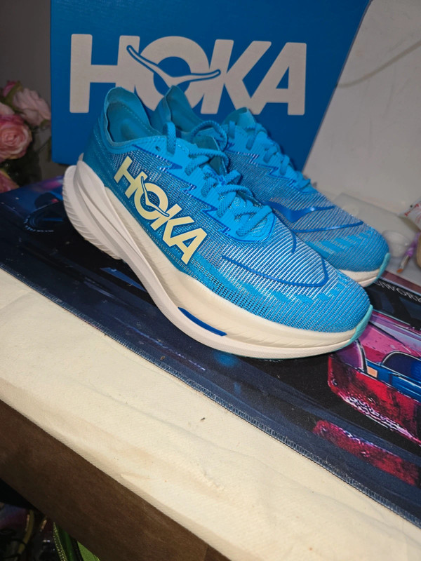 Hoka Mach X trainers — authenticated pre-owned, condition RS-8, size UK 12.5